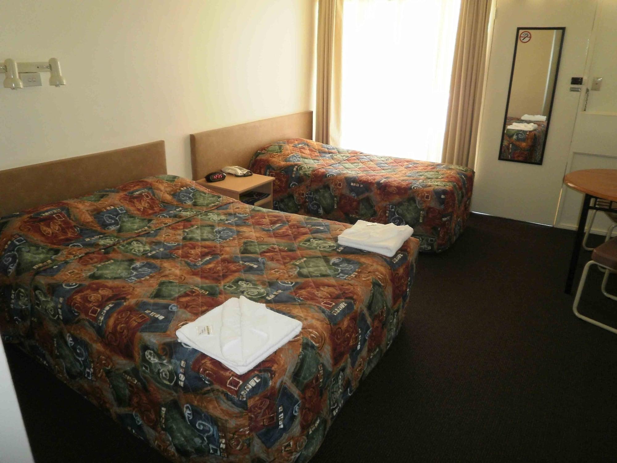 Karama Motor Inn 밀두라 외부 사진